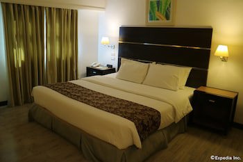 Days Hotel Iloilo