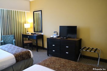 Days Hotel Iloilo