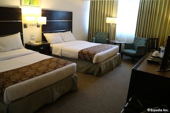 Days Hotel Iloilo