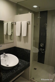 Days Hotel Iloilo