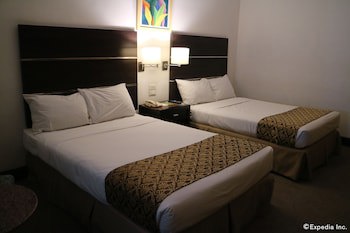 Days Hotel Iloilo