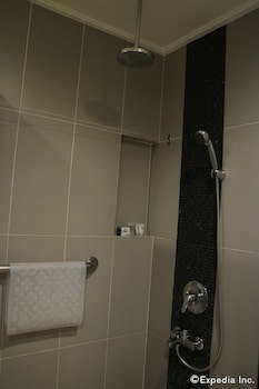 Days Hotel Iloilo