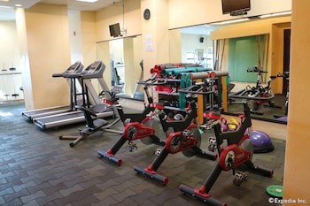 Days Hotel Iloilo
