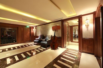 Al Khaleej Palace Deira Hotel
