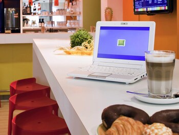 ibis Styles Dusseldorf - Neuss galeri fotoğrafı