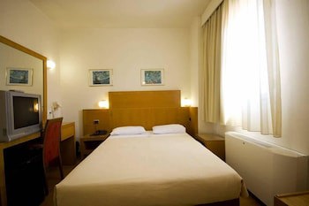 Diana Hotel