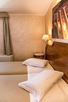 Hotel Kent fotoğrafı