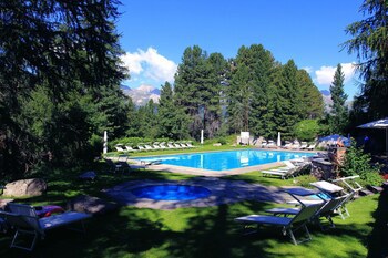 Hotel Saratz Pontresina