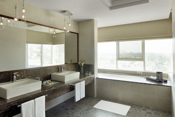 Jumeira Rotana galeri fotoğrafı