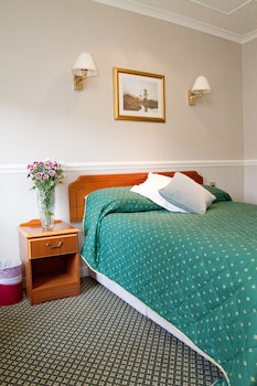 Salutation Hotel