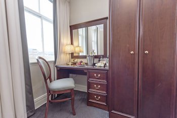 Salutation Hotel