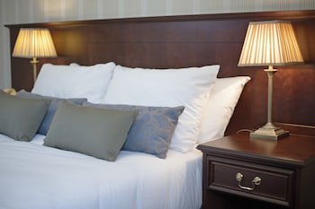 Salutation Hotel