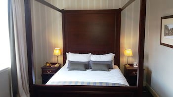 Salutation Hotel