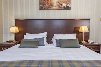 Salutation Hotel