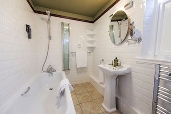Salutation Hotel
