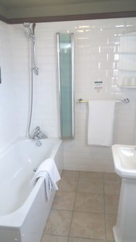 Salutation Hotel