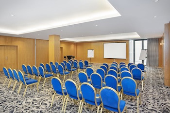 Crowne Plaza Bucharest, An Ihg Hotel