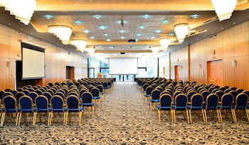 Crowne Plaza Bucharest, An Ihg Hotel