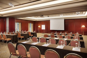 Crowne Plaza Bucharest, An Ihg Hotel