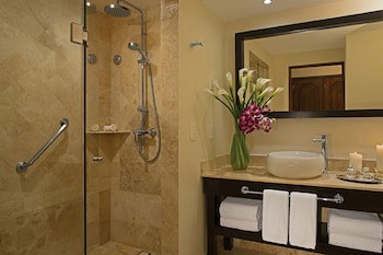 Dreams Los Cabos Suites Golf Resort & Spa