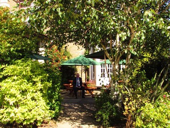 Best Western Dundee Woodlands Hotel