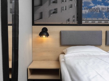 ibis Styles Berlin Treptow galeri fotoğrafı