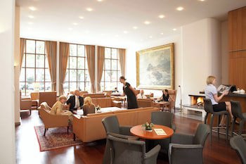Hotel Baseler Hof fotoğrafı