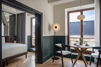 Almanac X Alcron Prague