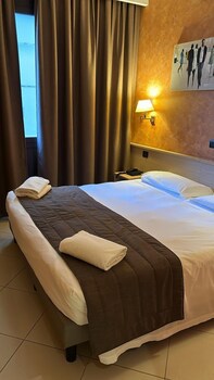Hotel Plaza Torino galeri fotoğrafı