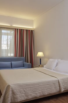 Candia Hotel
