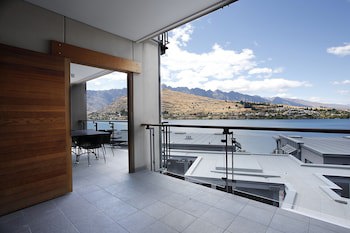 The Rees Hotel And Luxury Apartments