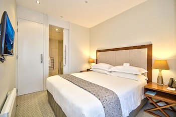 The Rees Hotel And Luxury Apartments