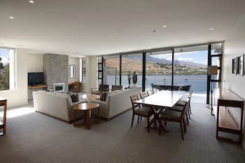 The Rees Hotel And Luxury Apartments