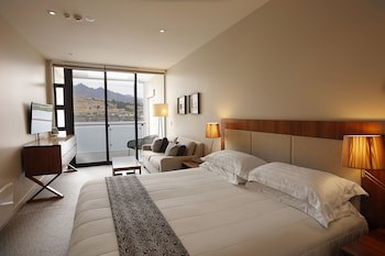 The Rees Hotel And Luxury Apartments