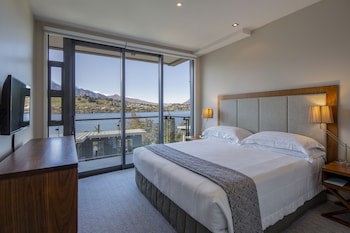 The Rees Hotel And Luxury Apartments