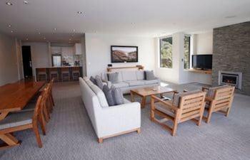 The Rees Hotel And Luxury Apartments