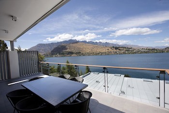 The Rees Hotel And Luxury Apartments