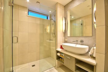 The Rees Hotel And Luxury Apartments