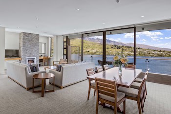 The Rees Hotel And Luxury Apartments