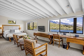 The Rees Hotel And Luxury Apartments