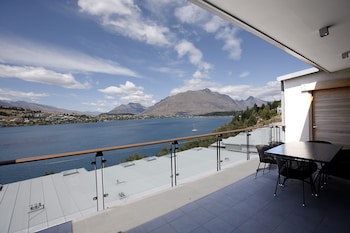 The Rees Hotel And Luxury Apartments