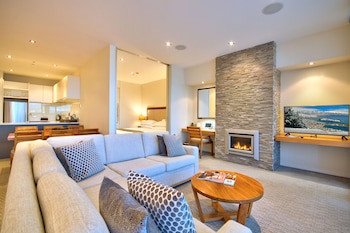 The Rees Hotel And Luxury Apartments