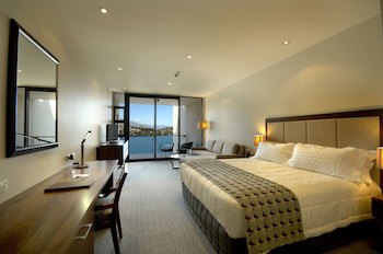 The Rees Hotel And Luxury Apartments