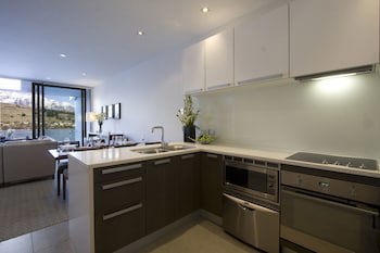 The Rees Hotel And Luxury Apartments
