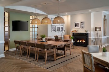 Protea Hotel By Marriott George King George