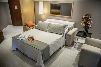 Cosmopolitan Praia Flat