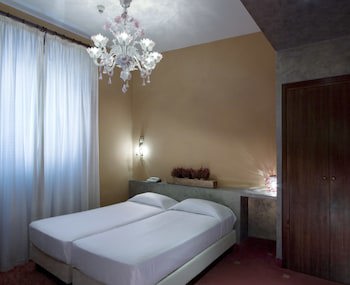 Hotel Columbia galeri fotoğrafı