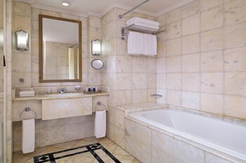 Sheraton Addis, A Luxury Collection Hotel, Addis Ababa