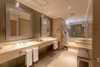 Dann Carlton Medellin Hotel