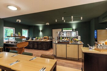 ACHAT Hotel Darmstadt Griesheim fotoğrafı